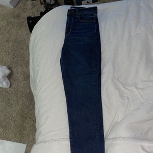 American eagle size 8 denim blue jeans